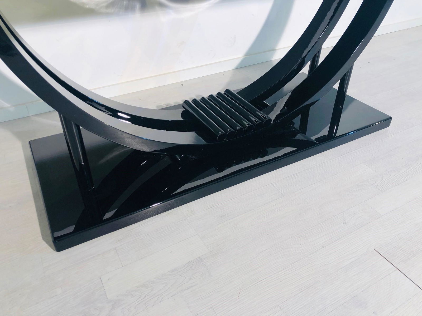 Adolf Loos Art Deco Dining Table High Gloss Black: Title: Adolf Loos Art Deco Dining Table High Gloss Black Date/Period: 1920s Materials: Walnut Wood Dimensions: 90 × 218 × 75 cm Stunning large Art Deco dining table from the 1920s. This Adolf Loos i