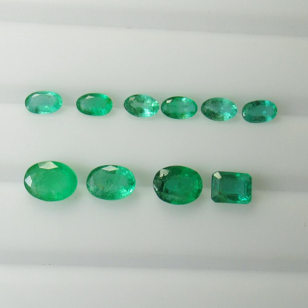 4.56 Ctw Natural 10 Zambian Emerald Mixed Cut Lot (1 of 2)