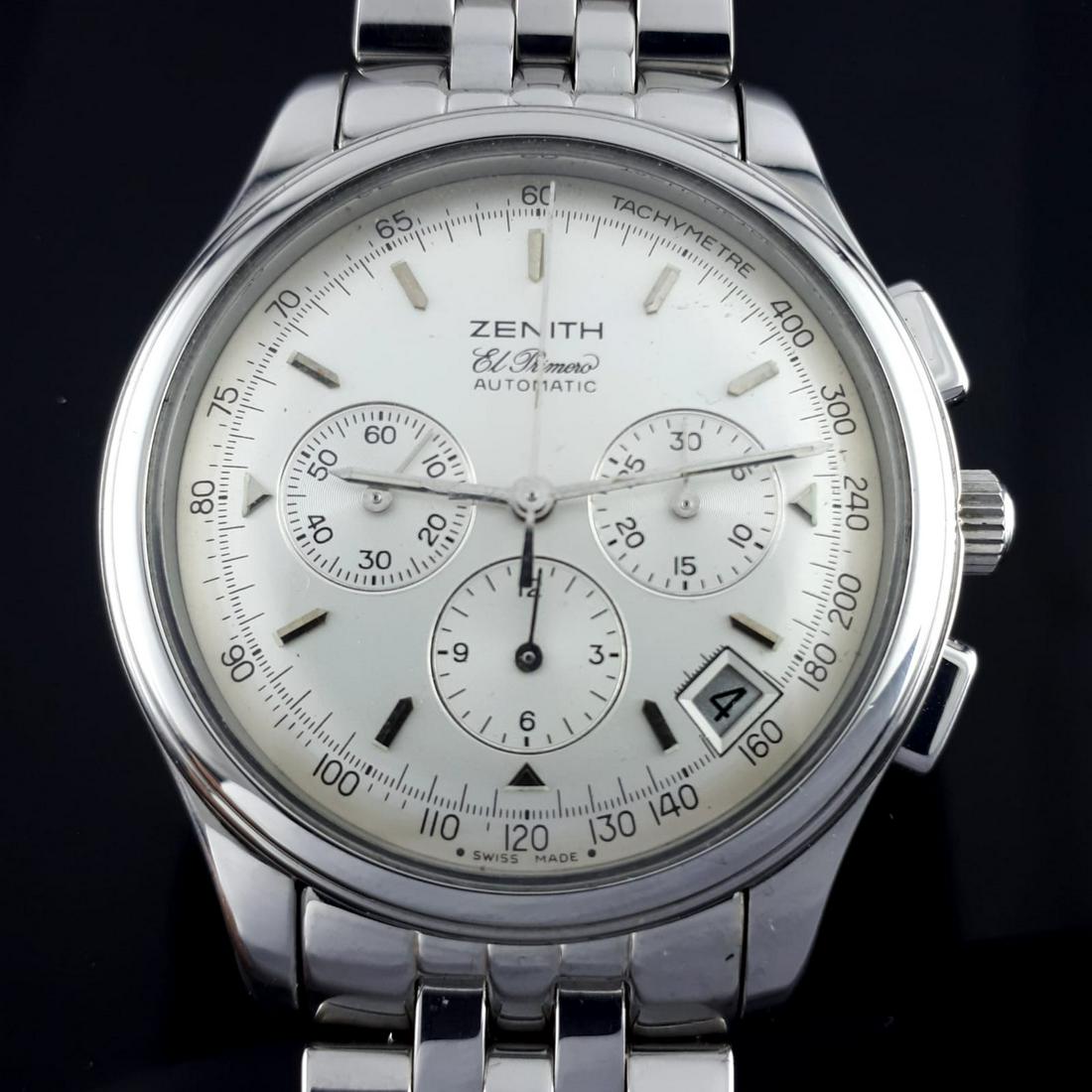 Zenith - El Primero Chronograph Automatic - 02.0500.400: Brand: Zenith Model: El Primero Chronograph Automatic Reference Number: 02.0500.400 Gender: Men Period: 2000-2010 Movement: Automatic Case material: Steel Extras: Universal Watch Box Type: Chronograph