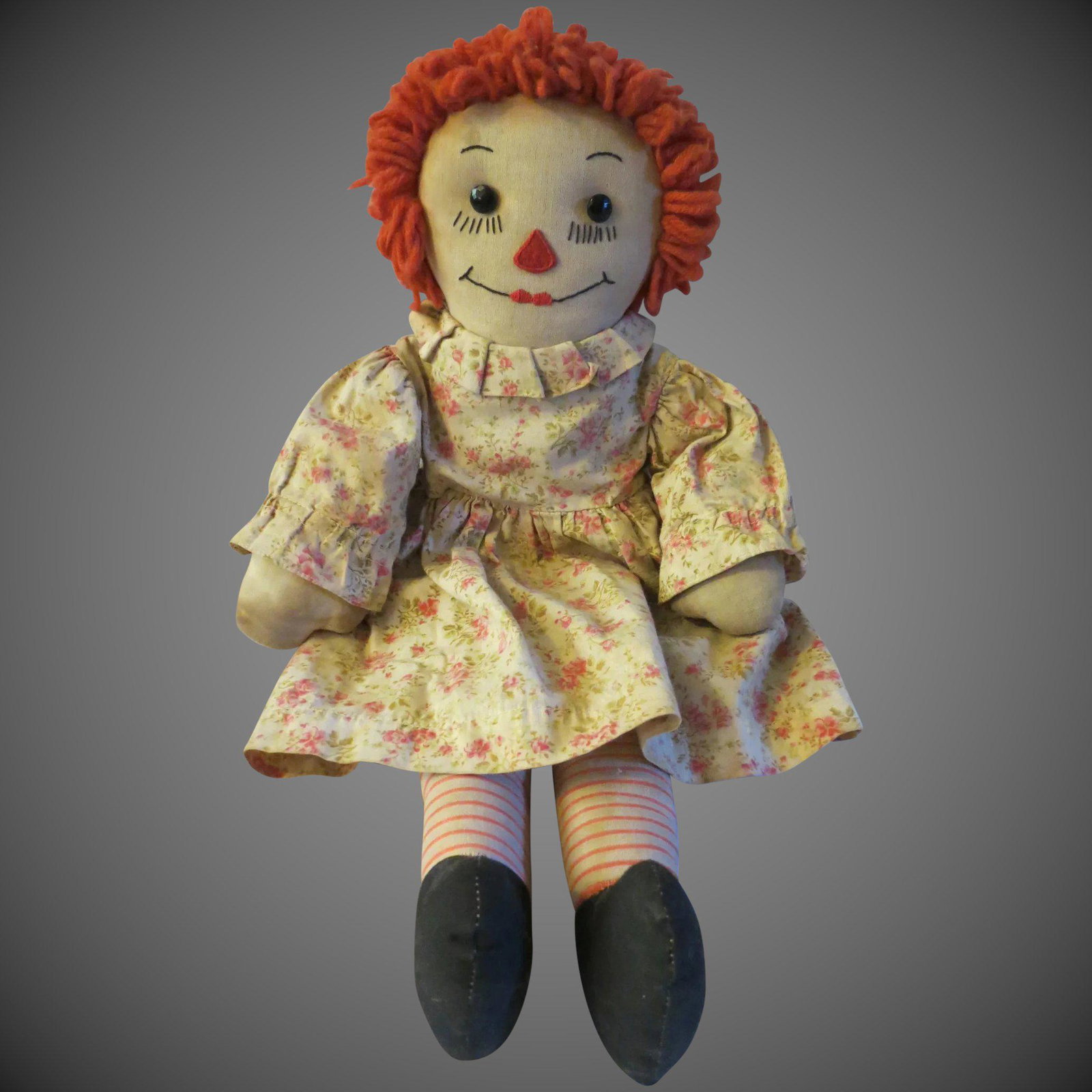 Vintage 1940s Raggedy Ann Doll with Embroidered Facial (1 of 10)