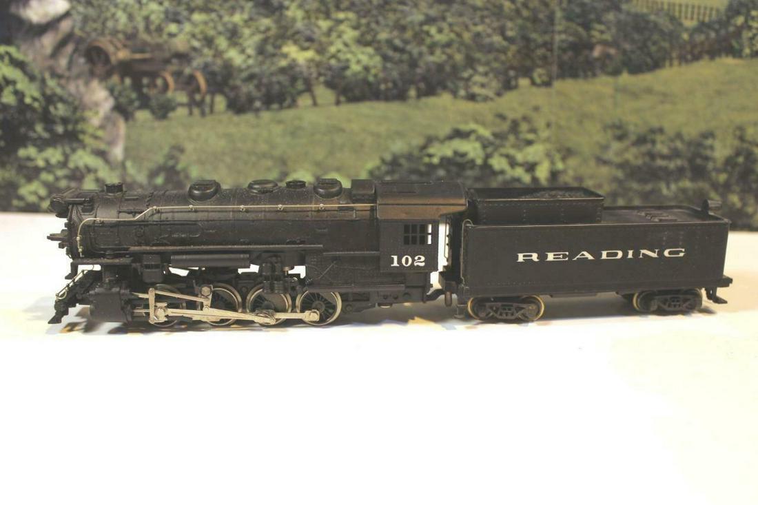HO TRAINS - VINTAGE AHM 0-6-0 READING USRA LOCO/TENDER- (1 of 1)