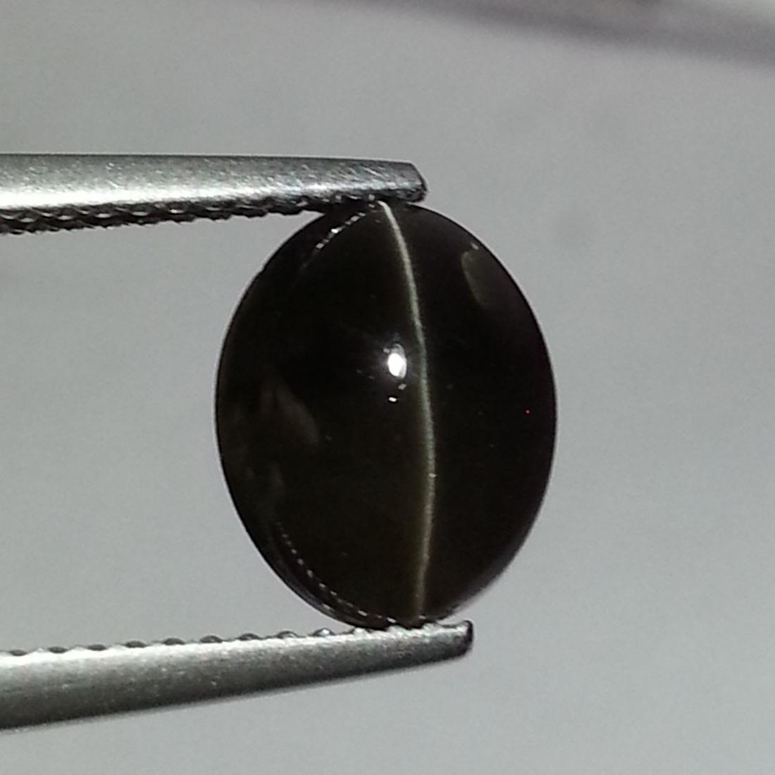 3.69 ct Natural Scapolite Cat's Eye: No Reserve! Title: 3.69 ct Natural Scapolite Cat's Eye Color/Clarity: Opaque Loosegemstone Carat Weights: 3.69 Size: 10.00 x 8.10 x 5.30 Oval - Africa Shipping: Worldwide: Flat-rate of $10.00 to anywh