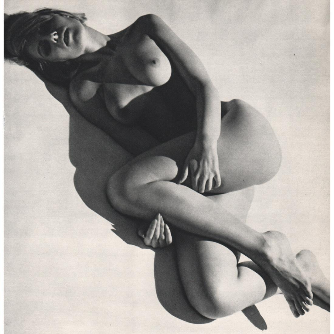 FRANCOIS BOUCHER - Odalisque - nude: Artist: FRANCOIS BOUCHER Print Title: Odalisque Medium: Sheet-fed Gravure Printing Date: 1960's Printed in France Image size approx. 7.75 x 7.5 inches Reserve: $50.00 Shipping: Domestic: Flat-rate of