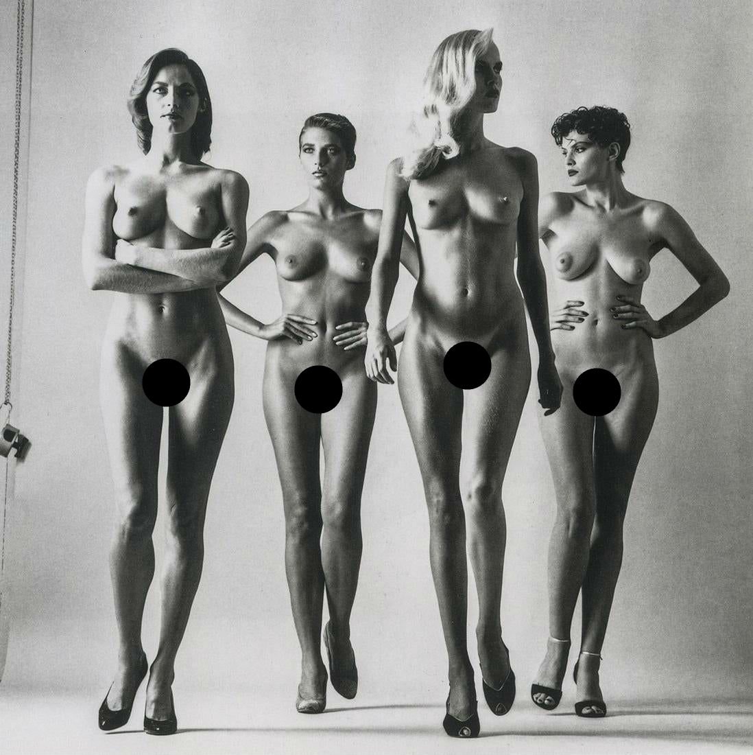 HELMUT NEWTON - Sie Kommon, Paris, 1981 (1 of 2)