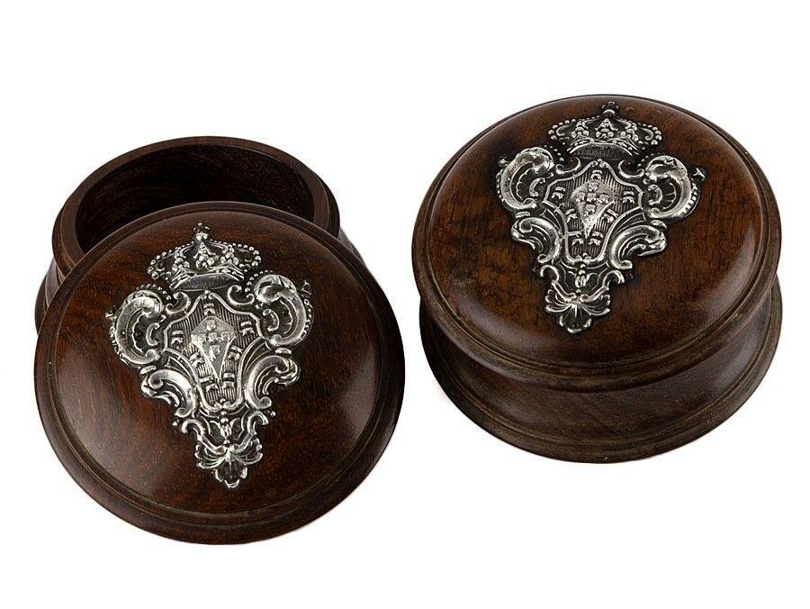 c1825 Pair Portugal Silver on Turned Chestnut Wood: c1825 Pair Portugal Silver on Turned Chestnut Wood Snuff Boxes A rare pair of cylindrical shaped, turned Chestnut Wood Table Snuff Boxes, which sport the old style coat of arms of Portugal, on the lid