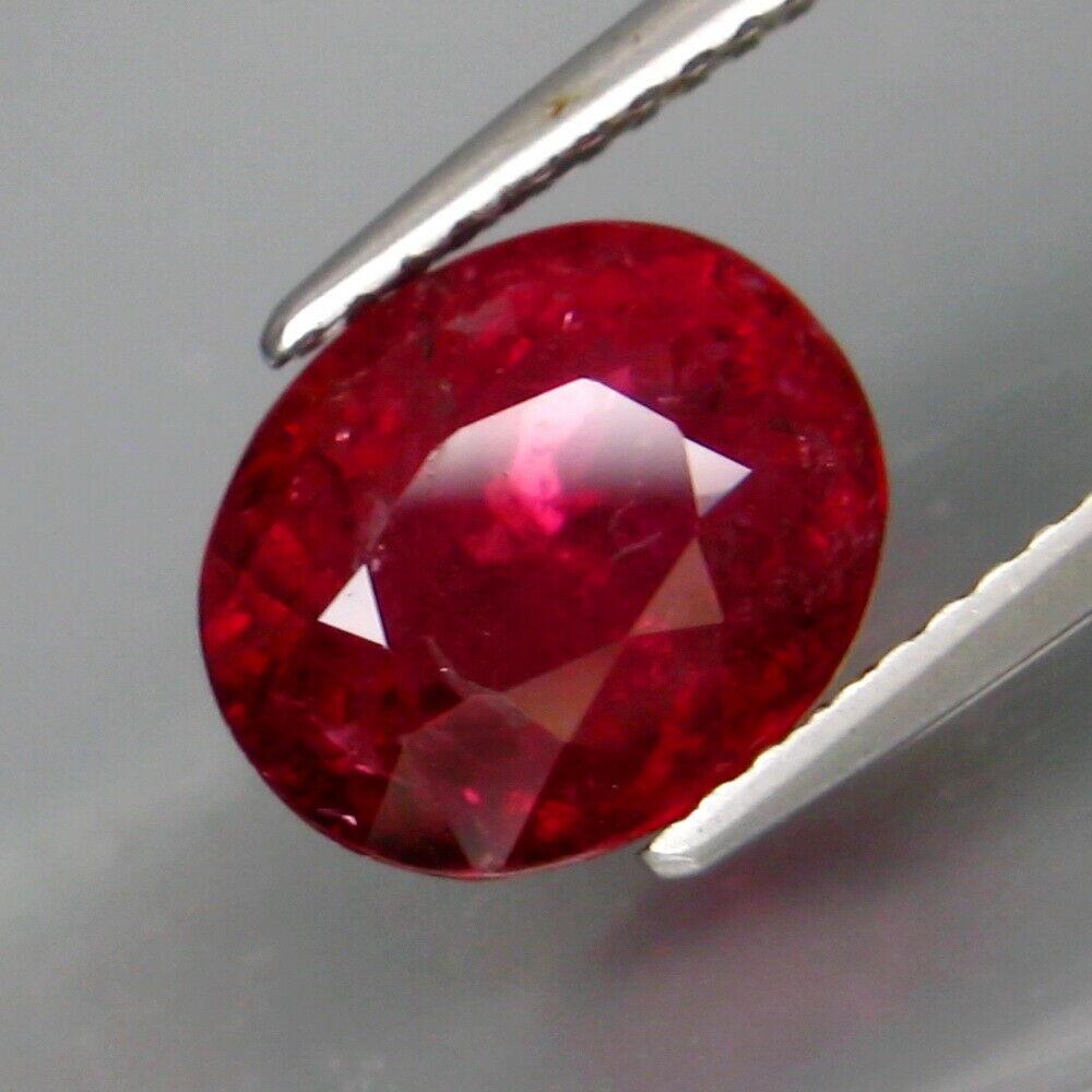 3,84 ct Natural Top Red Tourmaline ( rubellite) (1 of 2)