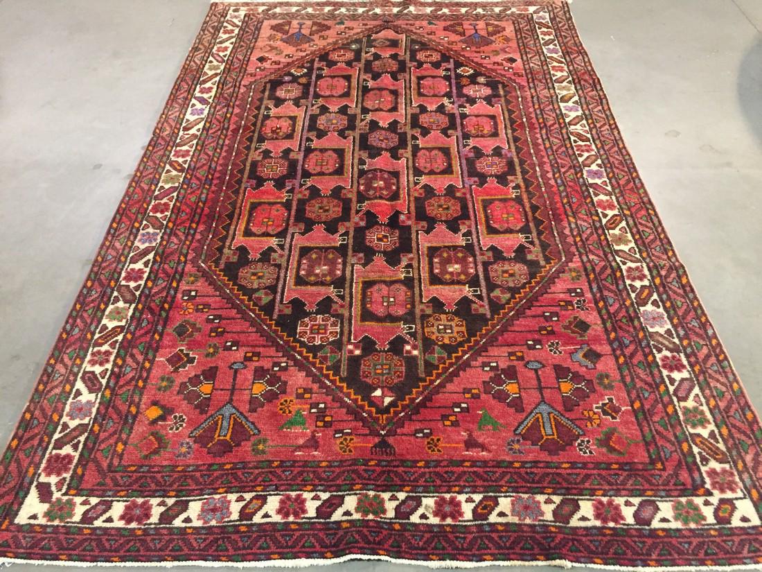 MAGNIFICENT VINTAGE PERSIAN RUG 4'.9"X7'.9" (1 of 9)