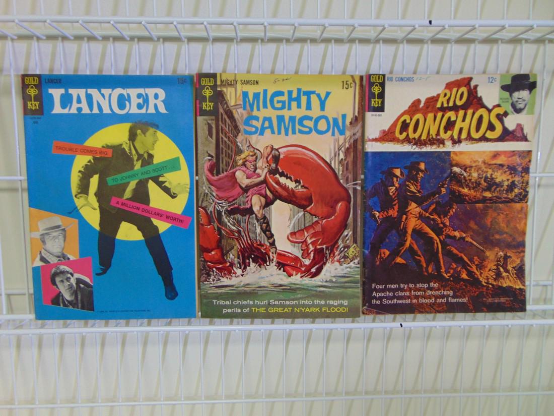 Lot of Three Vintage Gold Key Comics (1 of 1)