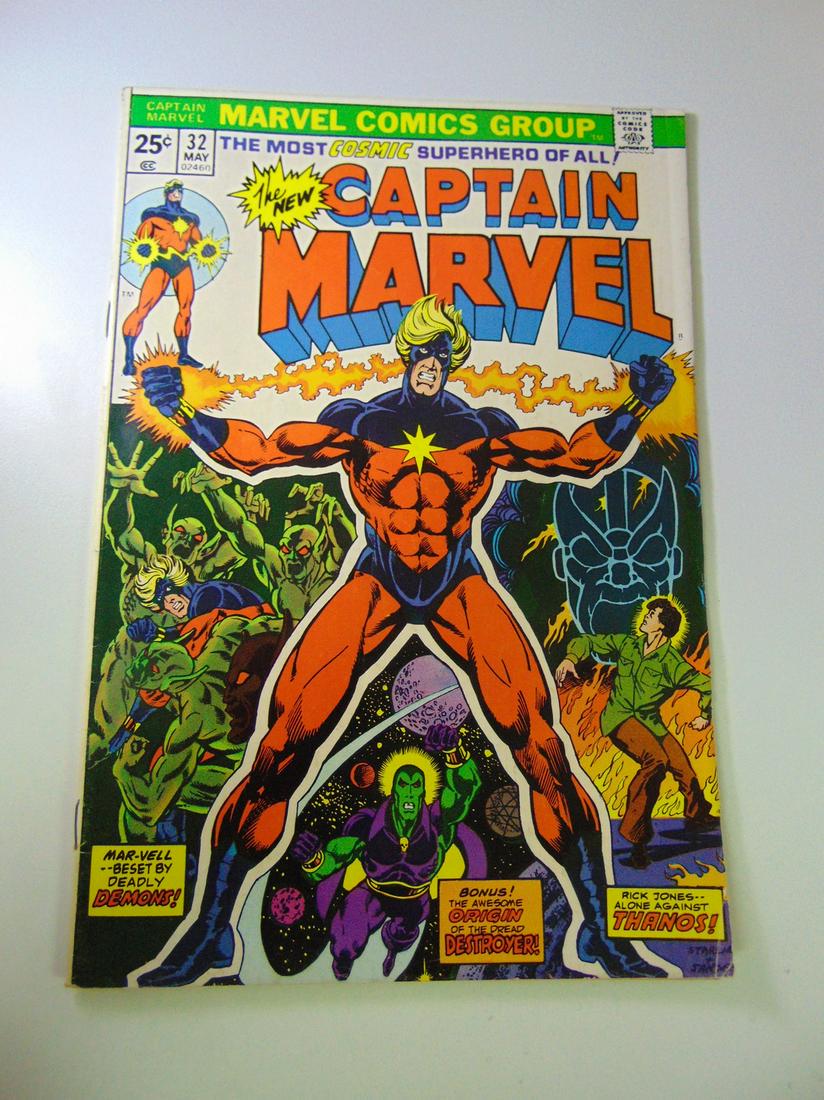 Captain Marvel #32 (1 of 1)