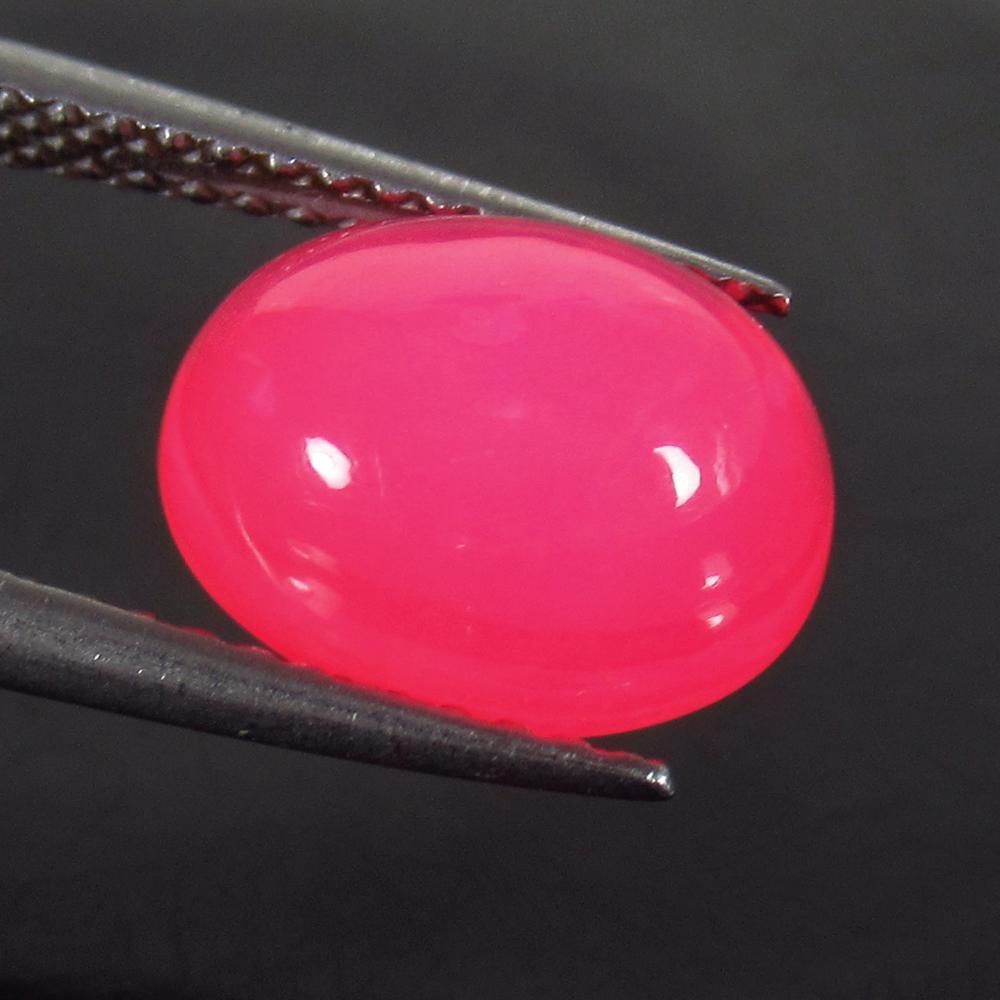 2.14 Ctw Natural Ethiopian Pink Fire Opal Oval Cab (1 of 2)