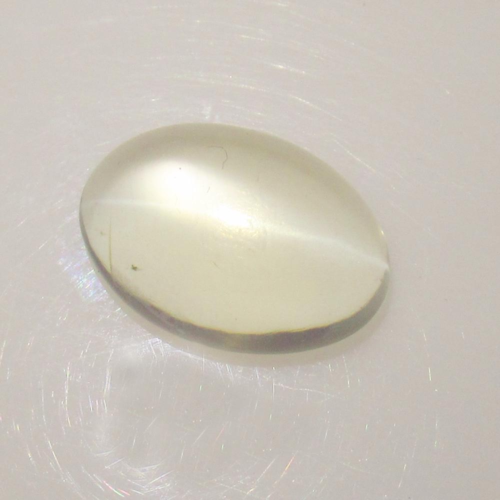 5.36 Ct Genuine Moonstone Catseye Oval Cab: No Reserve! Title: 5.36 Ct Genuine Moonstone Catseye Oval Cab Stone Clarity: Transparent Loose Gemstone: Natural Moonstone Catseye Carat Weights: 5.36 Size/Dimensions: 14.50 x 10.20 x 5.30 mm Nice Ova