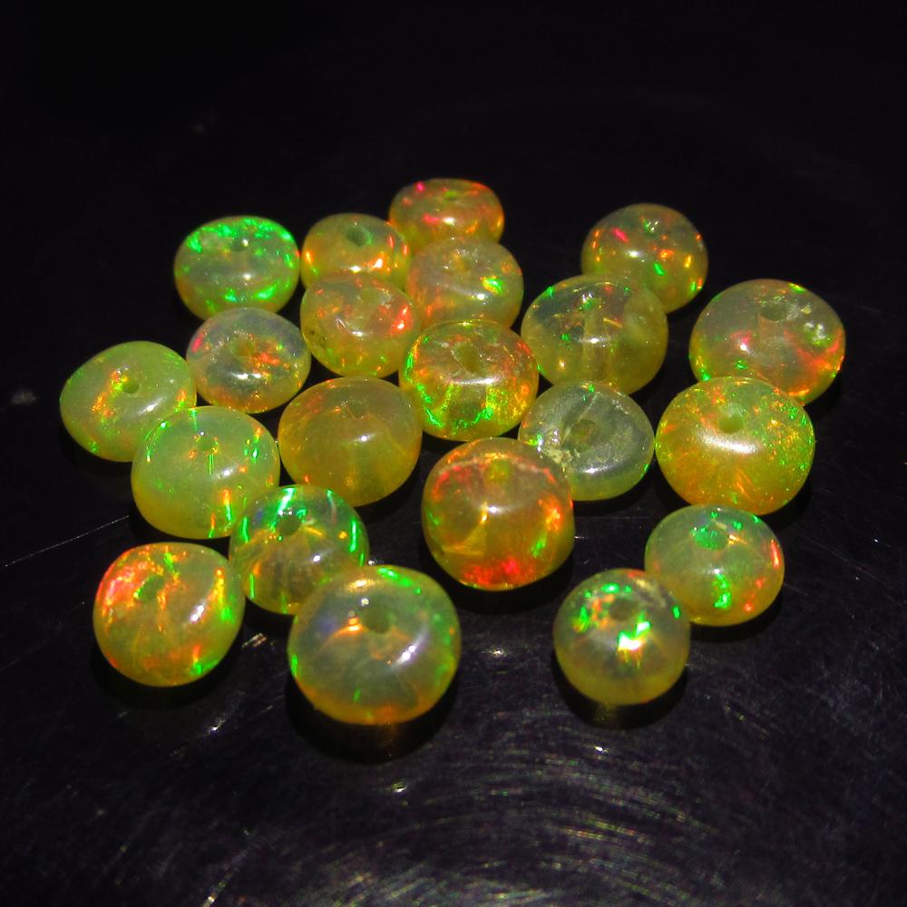 8.45 Ct Genuine 21 Drilled Round Fire Opal Beads (1 of 2)