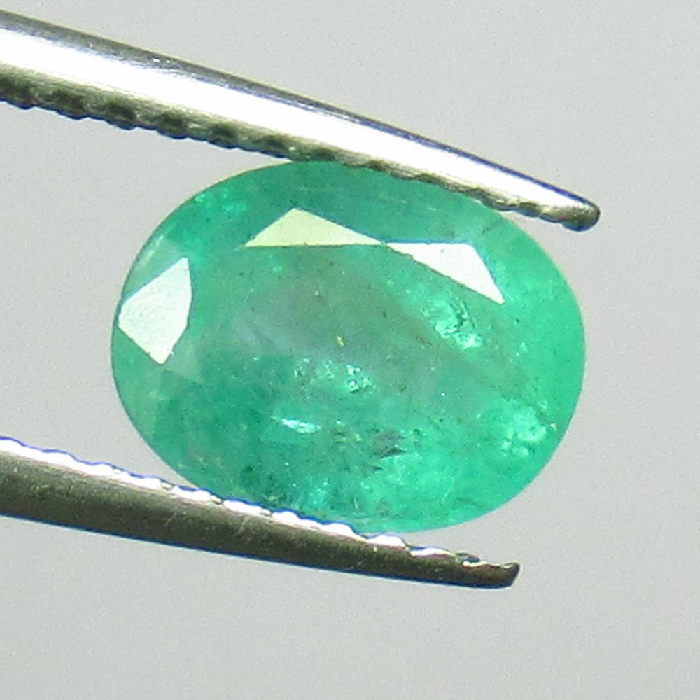1.28 Ct Genuine Zambian Emerald Oval Cut (1 of 2)