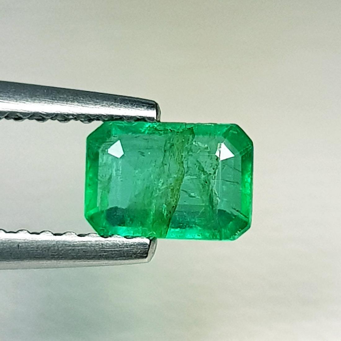 Natural Emerald Emerald Cut 0.60 ct (1 of 5)