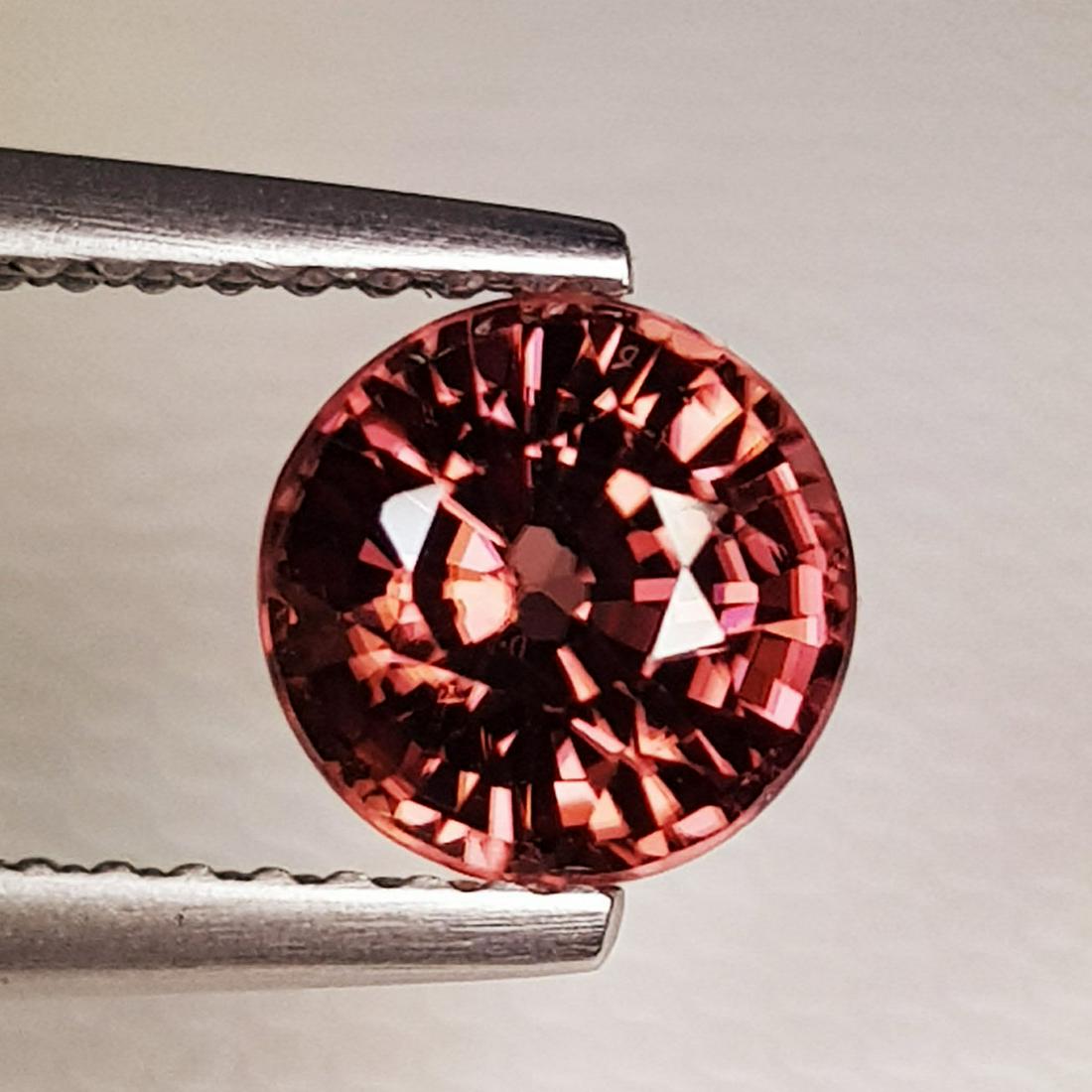 1.93 ct Natural Zircon Round Cut (1 of 5)