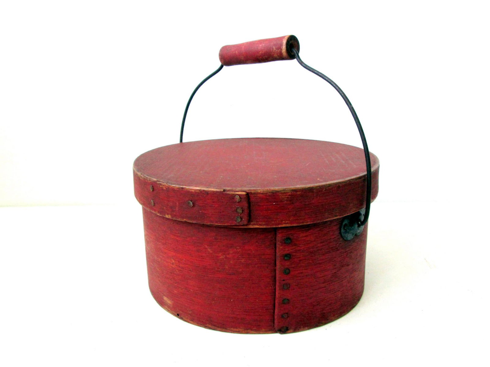 Early Bail Handled Pantry Box: Title: Early Bail Handled Pantry Box Date/Period: C 1840 Material: Ash, Pine, Iron & Maple Dimension: 5 7/8”H (body), 10 1/2”H (handle up) X 9 ¾” Diam Provenance:Excellent strong dry original p