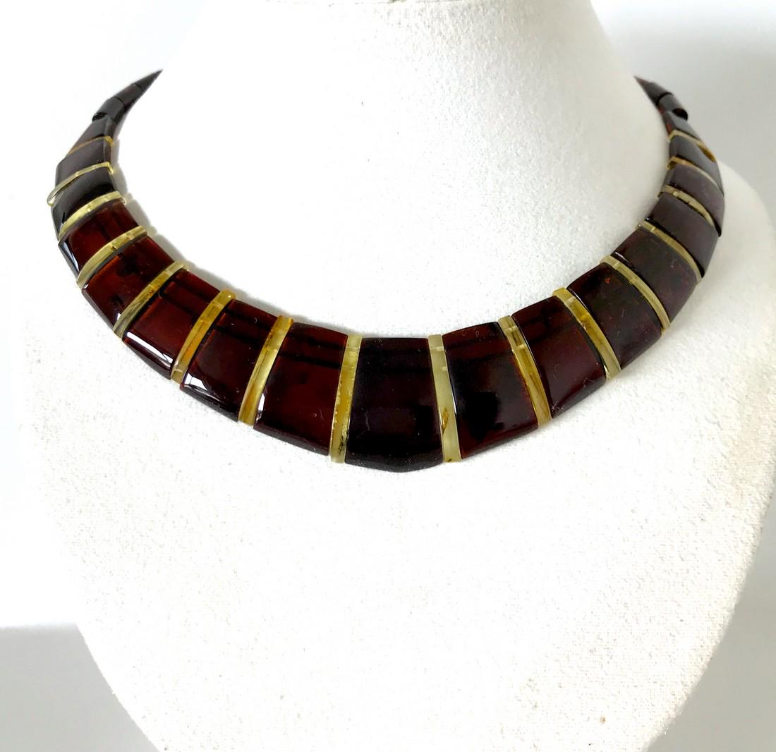 Cleopatra's necklace cut Baltic amber in cherry&honey (1 of 8)