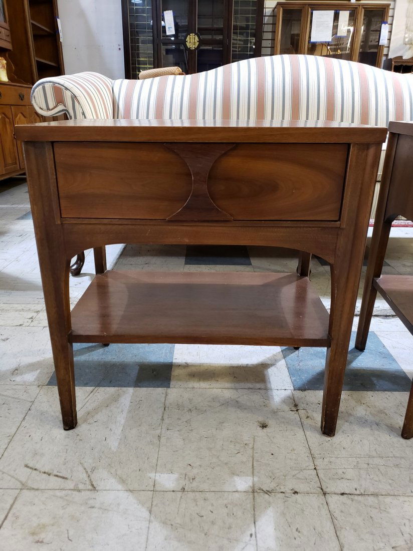 For Auction Mcm Nightstand Perspecta By Kent Coffey Set Of 2