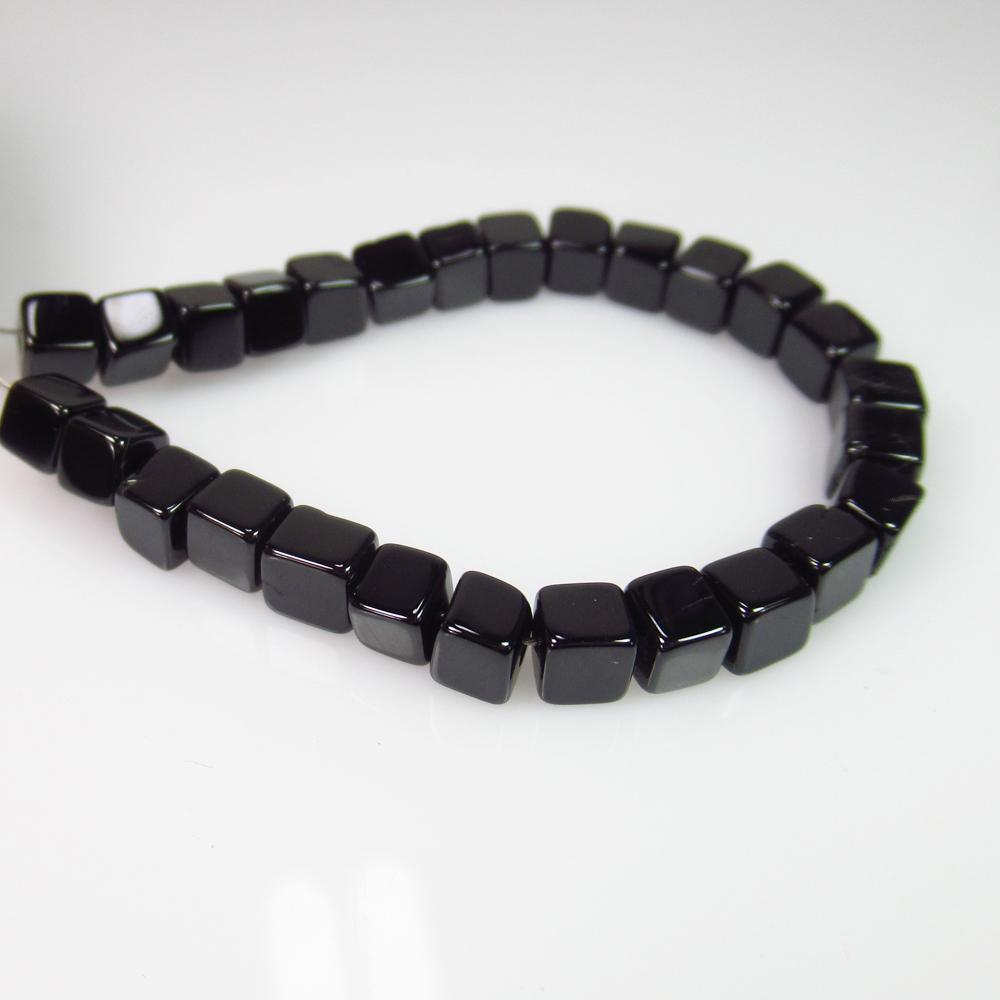 23.92 Ct Genuine 28 Drilled Black Spinel Square Beads: No Reserve! Title: 23.92 Ct Genuine 28 Drilled Black Spinel Square Beads Stone Clarity: Opaque Loose Gemstone: Natural Black Spinel Beads Carat Weights: 23.92 Size/Dimensions: 4.0x3.7 - 4.1x3.5 mm / 2