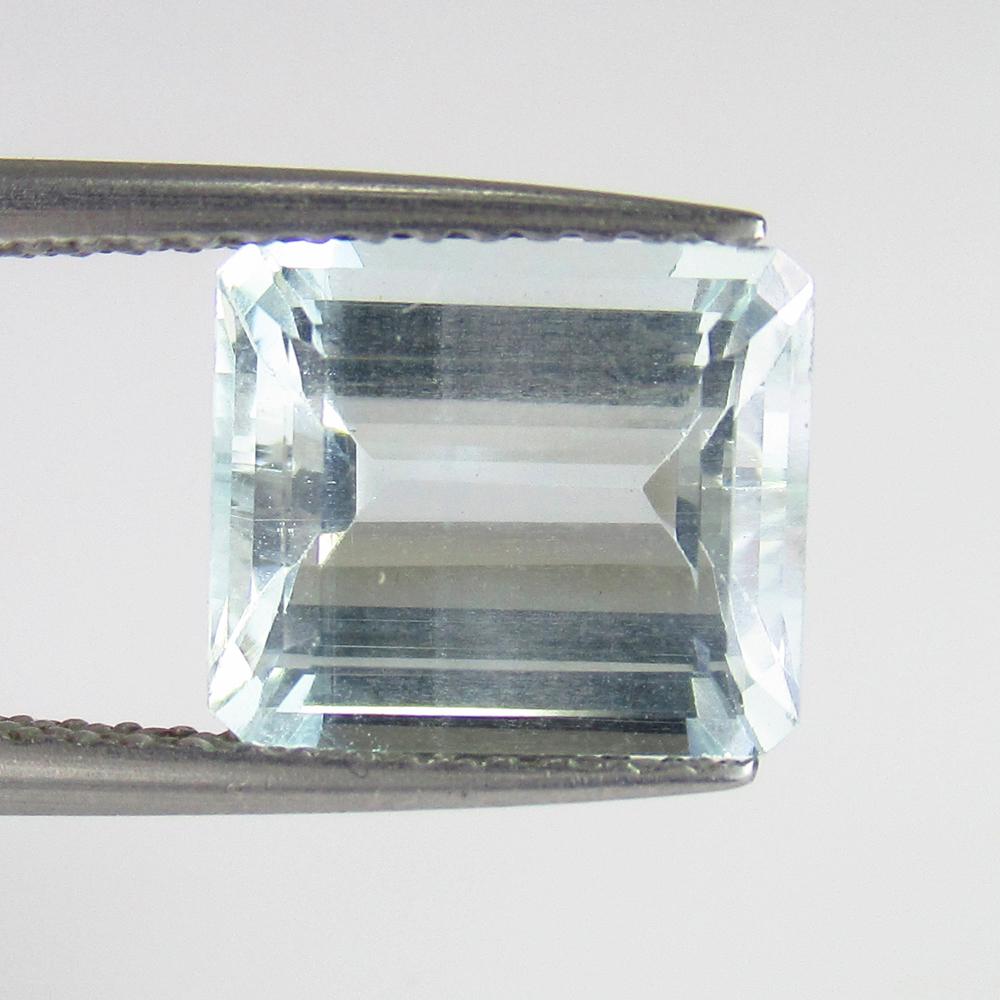 2.12 Ct Genuine Unheated Aquamarine Emerald Cut (1 of 2)