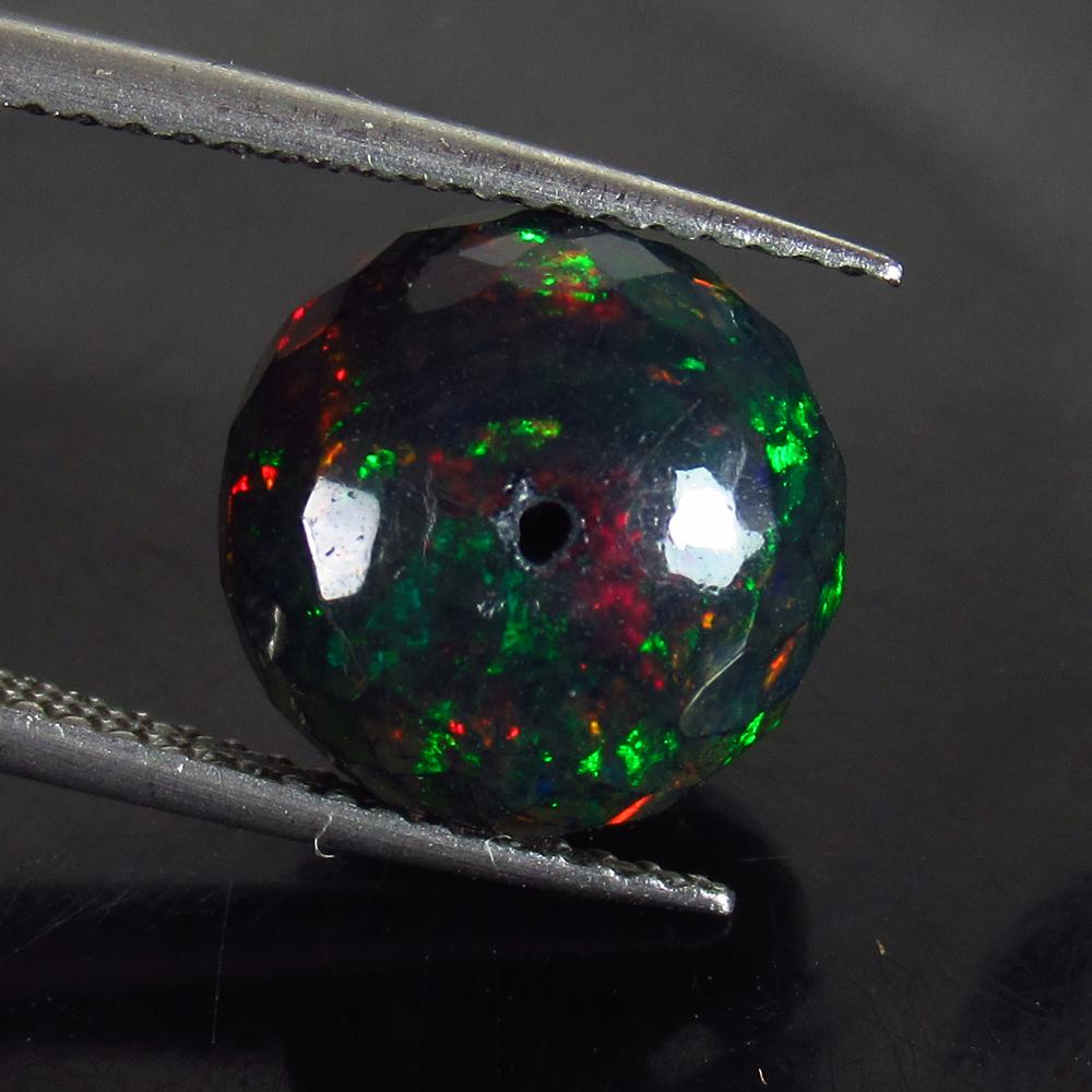 4.47 Ct Genuine Drilled Faceted Black Opal Cut (1 of 4)