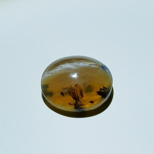 4.32 ct Natural Opal Cat: No Reserve! Title: 4.32 ct Natural Opal Cat's Eye Color/Clarity: Semi Transparent Gemstones: Loosegemstone Carat Weights: $4 Size/Dimensions: 11.90 x 10.20 x 6.20 Additional Information: Oval - Africa