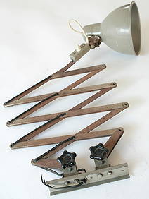 FRENCH INDUSTRIAL MODERNIST FRENCH WORKSHOP SCISSOR (1 of 5)