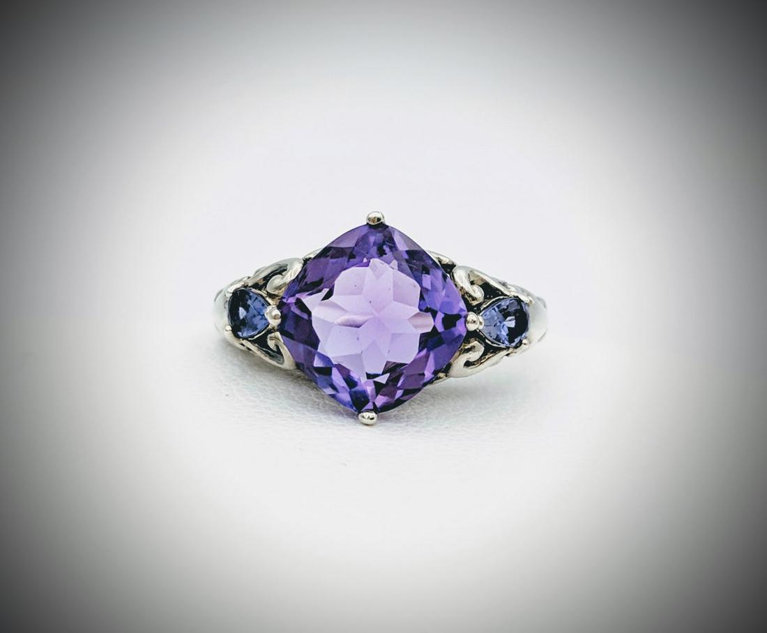 Sterling Silver Sz 7 Cushion Cut Amethyst Ring (1 of 4)