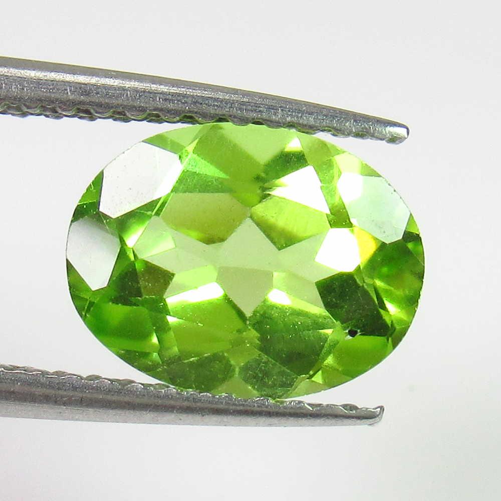 1.83 Ctw Natural Pakistan Peridot Oval Cut: No Reserve! Title: 1.83 Ctw Natural Pakistan Peridot Oval Cut Stone Clarity: VVS Gemstones: Peridot Carat Weights: 1.83 Size/Dimensions: 8.90 x 6.90 x 4.20 mm Additional Information: Top Class Luster 