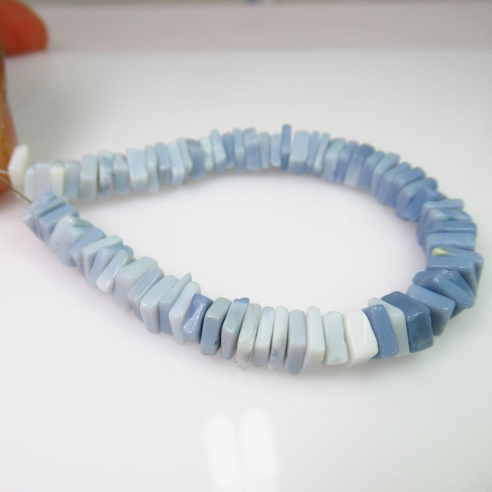 24.55 Ct Genuine 68 White Dendrite Opal Square Beads (1 of 2)