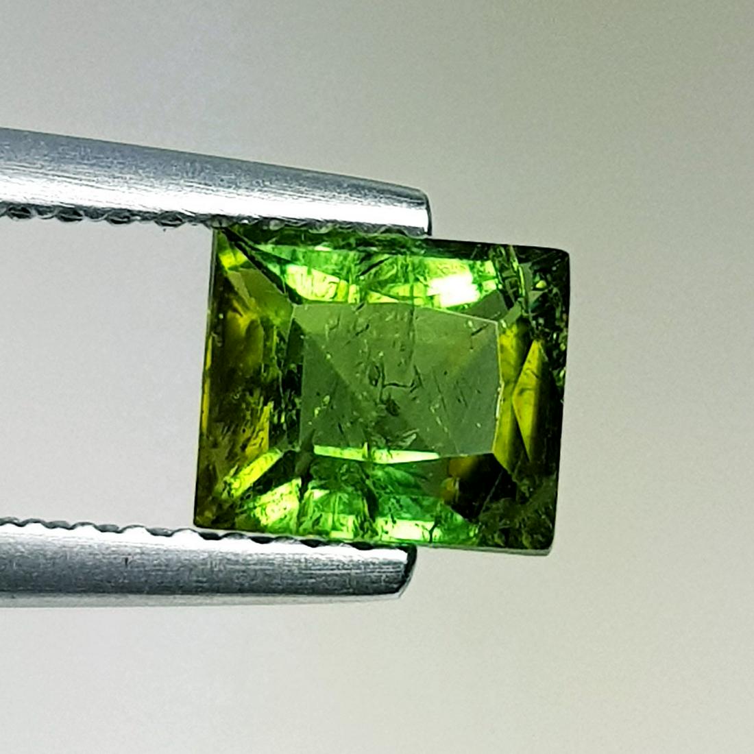 1.15 ct Natural Tourmaline Square cut (1 of 5)