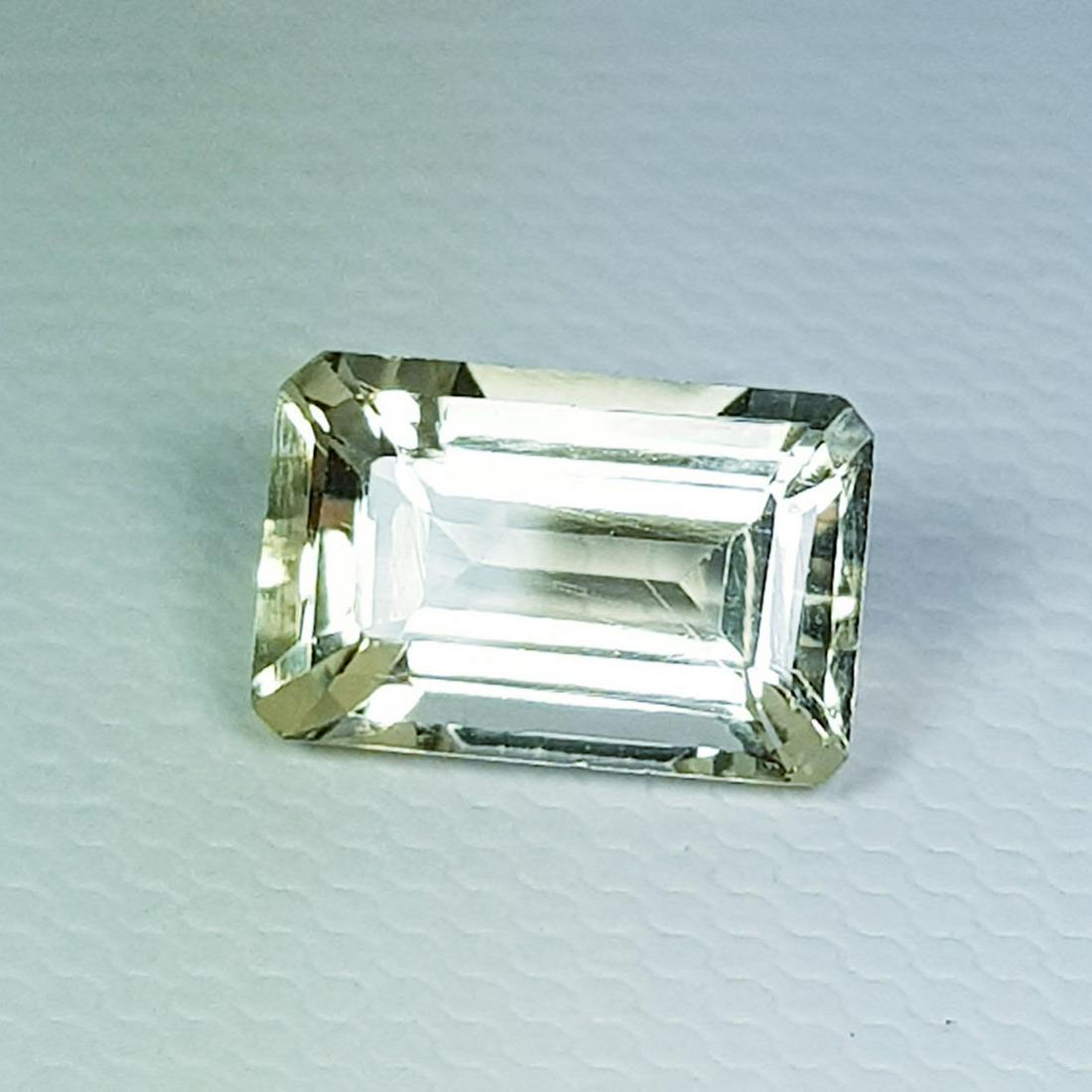 Natural Scapolite Emerald Cut - 2.45 ct (1 of 5)