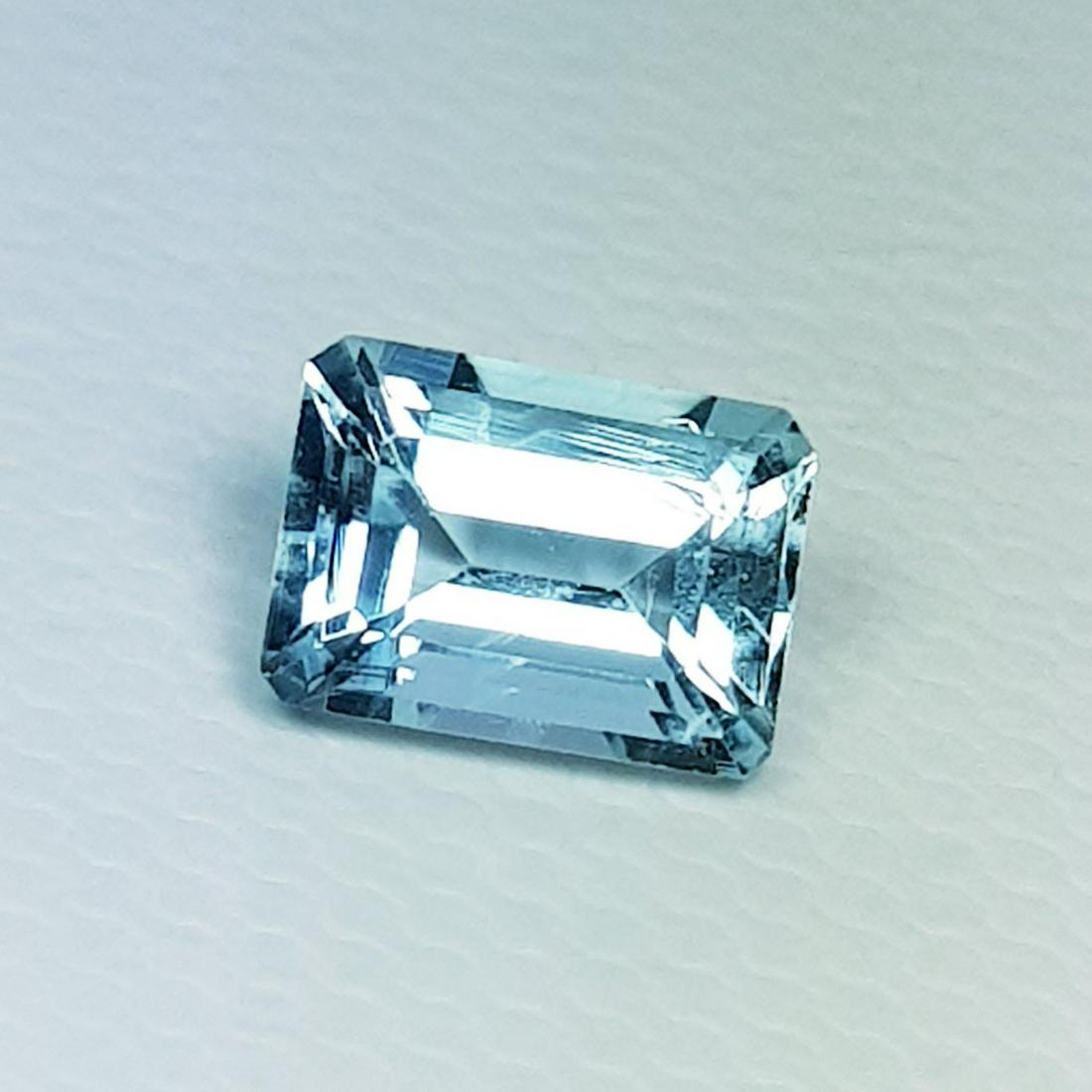 1.05 ct Natural Aquamarine Emerald Cut (1 of 5)