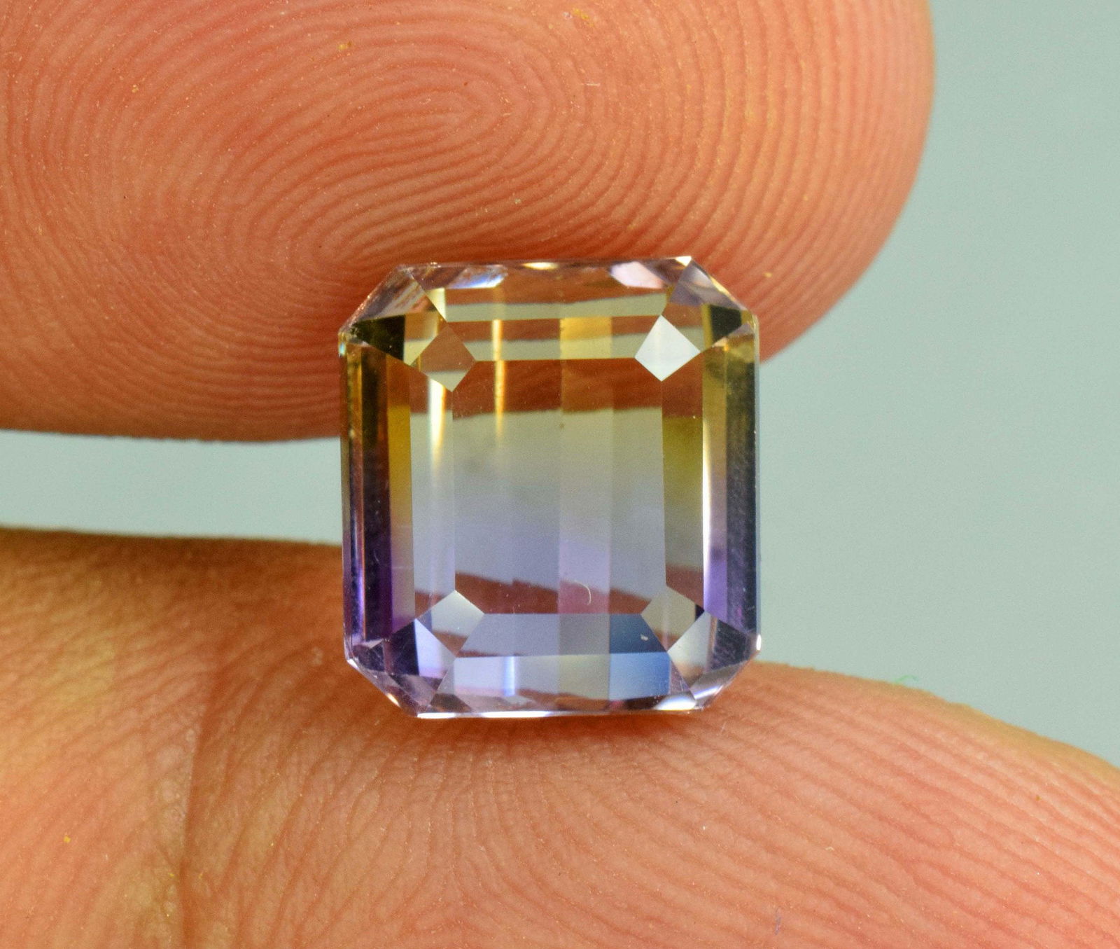 4.45 Carats Octagon Shape Loop Clean Ametrine Gemstone (1 of 7)