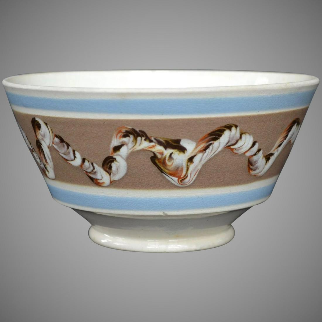 English Mochaware Earthworm Pattern Bowl ca. 1830 (1 of 9)