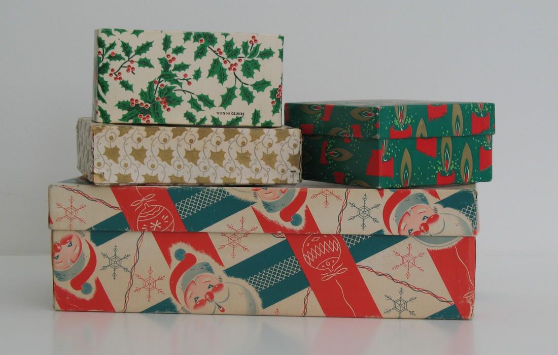 Group Of Vintage Christmas Boxes. (1 of 1)