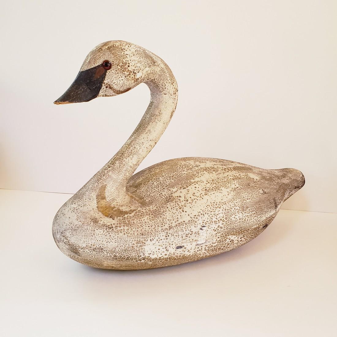 American Carved Swan Decoy (1 of 3)