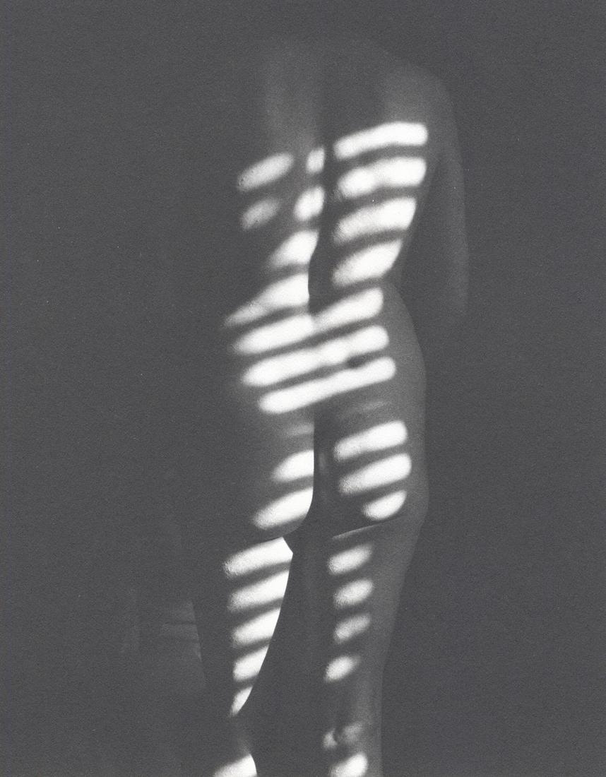 HARRY CALLAHAN - Eleanor, Chicago, 1954: Artist: HARRY CALLAHAN Print Title: Eleanor, Chicago, 1954 Medium: Duotone Engraving Printed 1980’s in the USA Image size (inches) approx.6 x 5” Reserve: $25.00 Shipping: Domestic: Flat-rate of $1