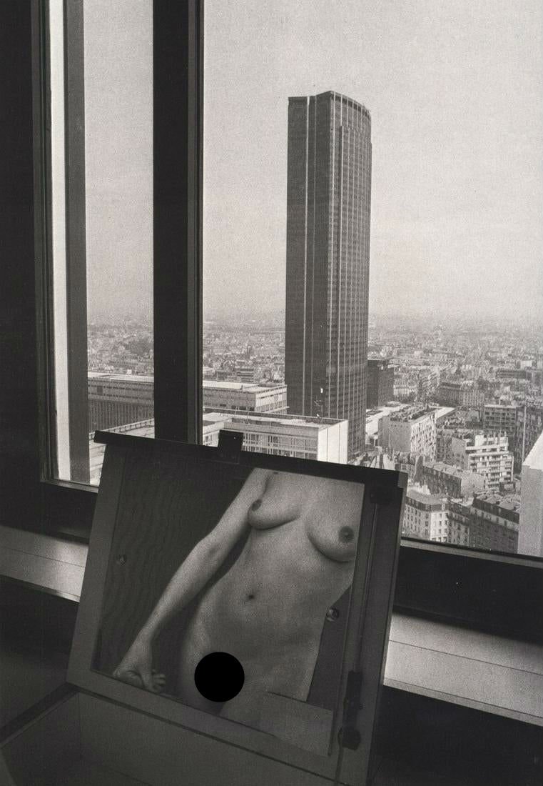LUCIEN CLERGUE- Figure 4, Montparnasse, Paris, 1975: Artist: LUCIEN CLERGUE Print Title: Figure 4, Montparnasse, Paris, 1975 Printing Date: 1970’s Medium: Photoengraving Printed in: the USA Image Size approx.: 10 x 6.5” Reserve: $25.00 Shipping: Dom