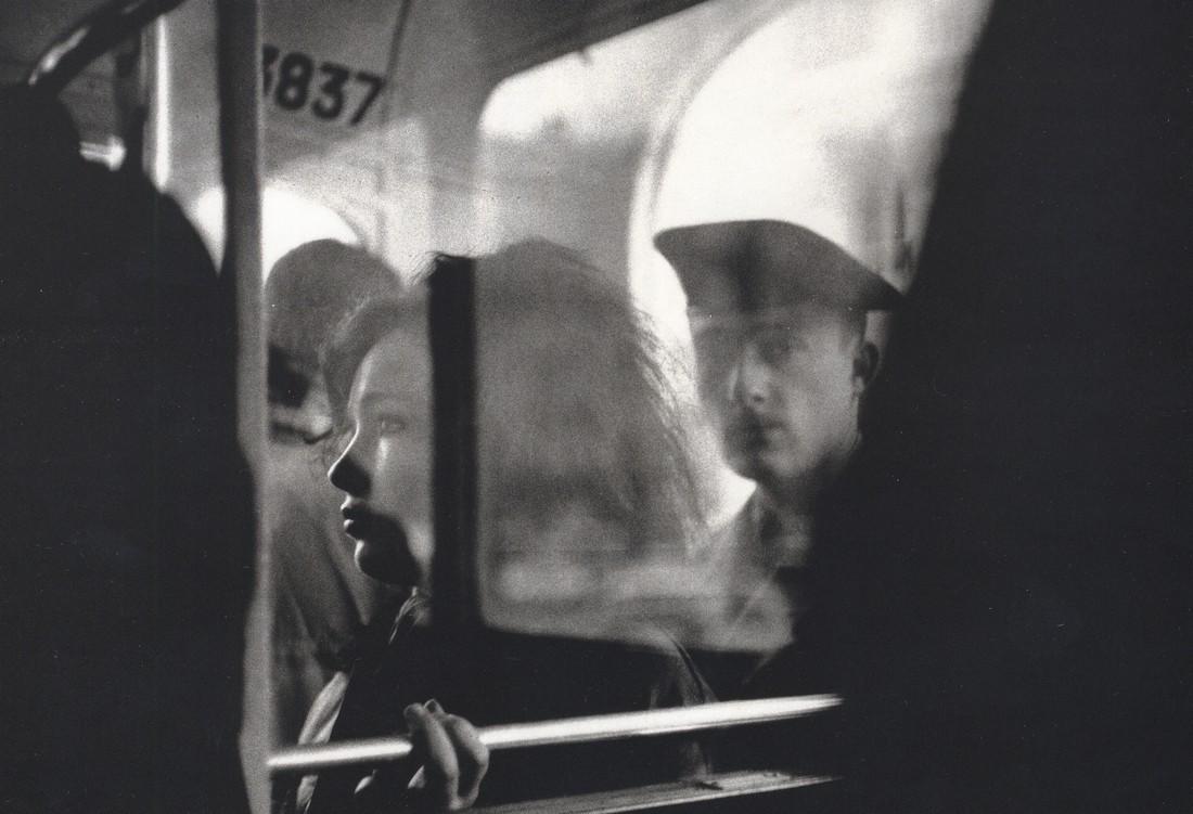 BRUCE DAVIDSON - 1962: Artist: BRUCE DAVIDSON Print Title: 1962 Medium: Photoengraving Printed 1980’s in the USA Image size (inches) approx. 5 x 7.5” Reserve: $25.00 Shipping: Domestic: Flat-rate of $15.00 via USPS to a