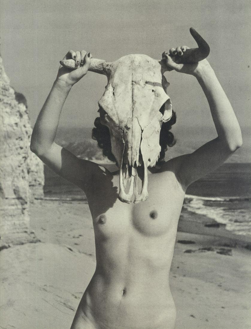 ANDRE DE DIENES - Nude Study: Artist: ANDRE DE DIENES Print Title: Nude Study Medium: photoengraving Printed 1960’s in the USA Image size (inches) approx. 11.5 x 8.5” Andre De Dienes Dienes was a professional photographer, emp