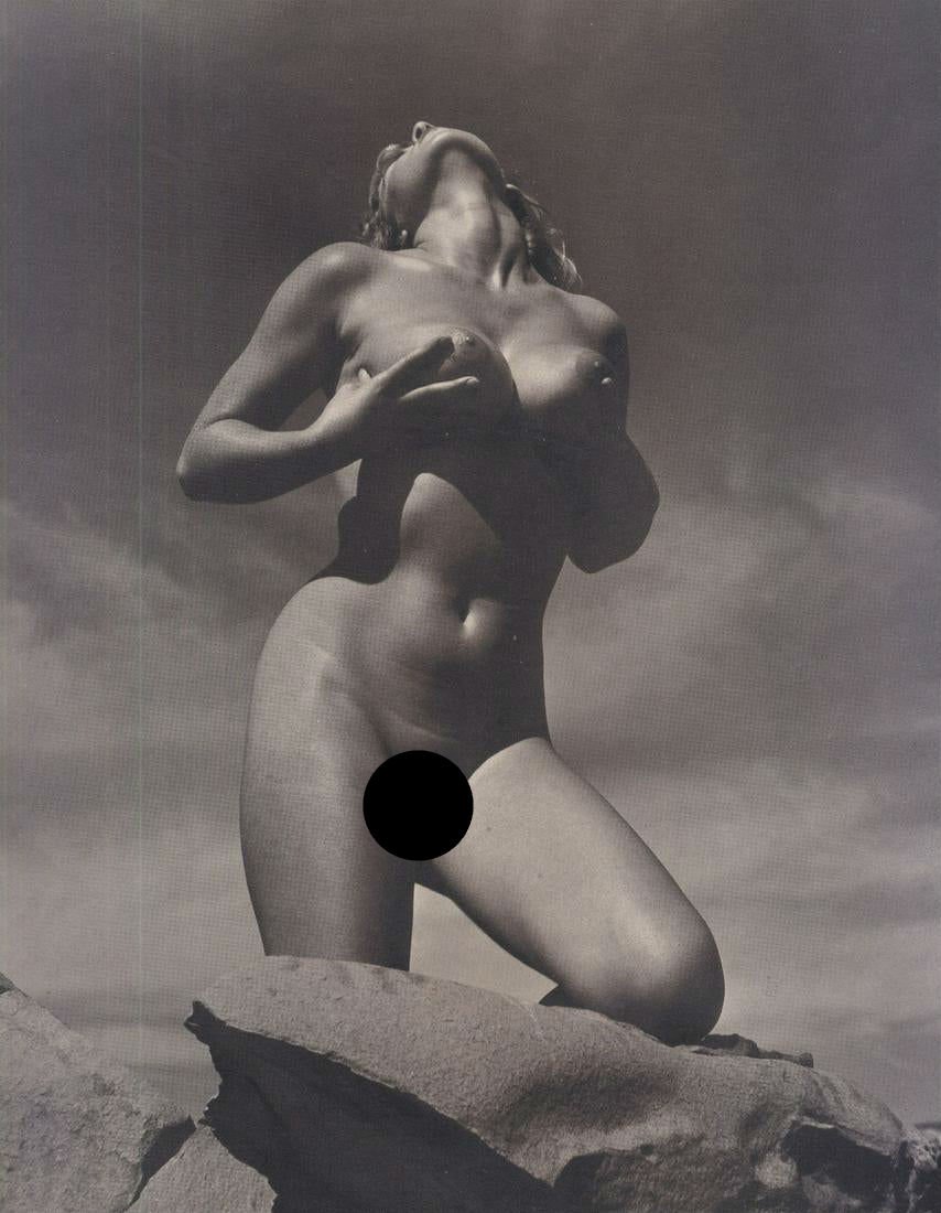 ANDRE DE DIENES - Nude: Artist: ANDRE DE DIENES Print Title: Nude Medium: Photoengraving Printed 1950’s in the UK Image size (inches) approx. 10.5 x 8.5” Andre De Dienes was a professional photographer, employed by the A