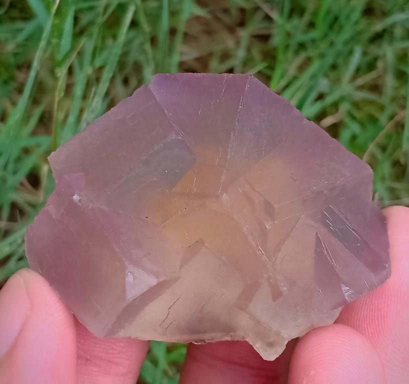 71 Gram Amazing Natural Fluorite Specimen: No Reserve! Title: 71 Gram Amazing Natural Fluorite Specimen Treatment: Natural Gemstone: Fluorite Weight: 71 Gram Size/Dimensions:50x37x26 mm Origin: Pakistan Shipping: Domestic: Flat-rate of $18.00 