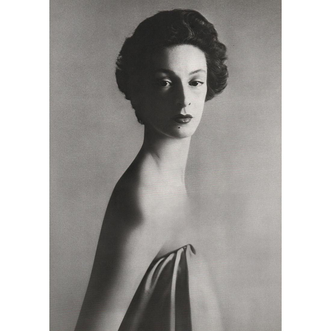 RICHARD AVEDON - Marella Agnelli, 1953: Artist: RICHARD AVEDON Print Title: Marella Agnelli, 1953 Marella Agnelli (1927-2019) was an Italian noblewoman, art collector, socialite, style icon and widow of Fiat chairman Gianni Agnelli. She oft