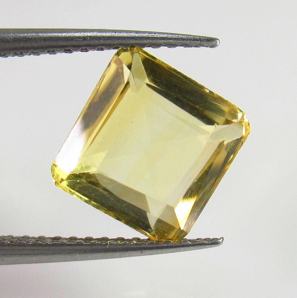 2.77 Ct Genuine Yellow Citrine Square Cut (1 of 2)