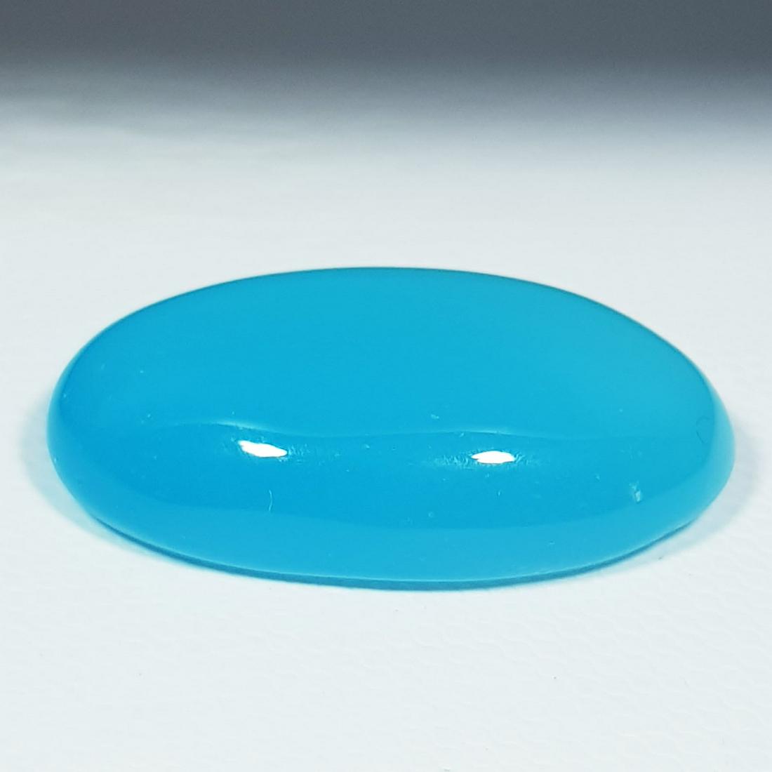 26.24 ct Natural Chalcedony: No Reserve! Title: 26.24 ct Natural Chalcedony Color/Clarity: Opaque Loosegemstone Carat Weights: 26.24 Size/Dimensions: 27.60 x 15.85 x 7.15 Oval - Brazil Shipping: Worldwide: Flat-rate of $10.00 to