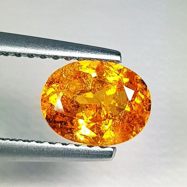 1.39 ct Natural Spessarite Garnet Oval cut (1 of 5)