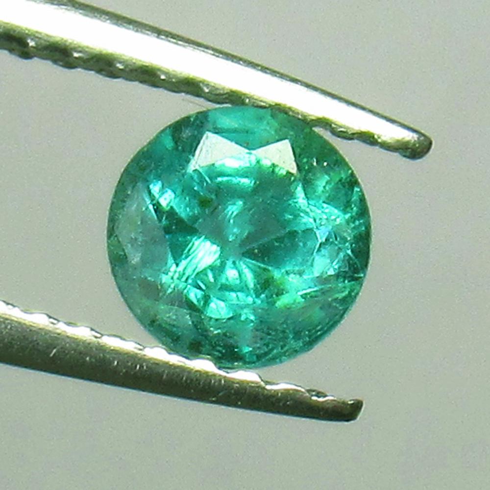 0.52 Ct Genuine Zambian Emerald 5 mm Round Cut (1 of 2)