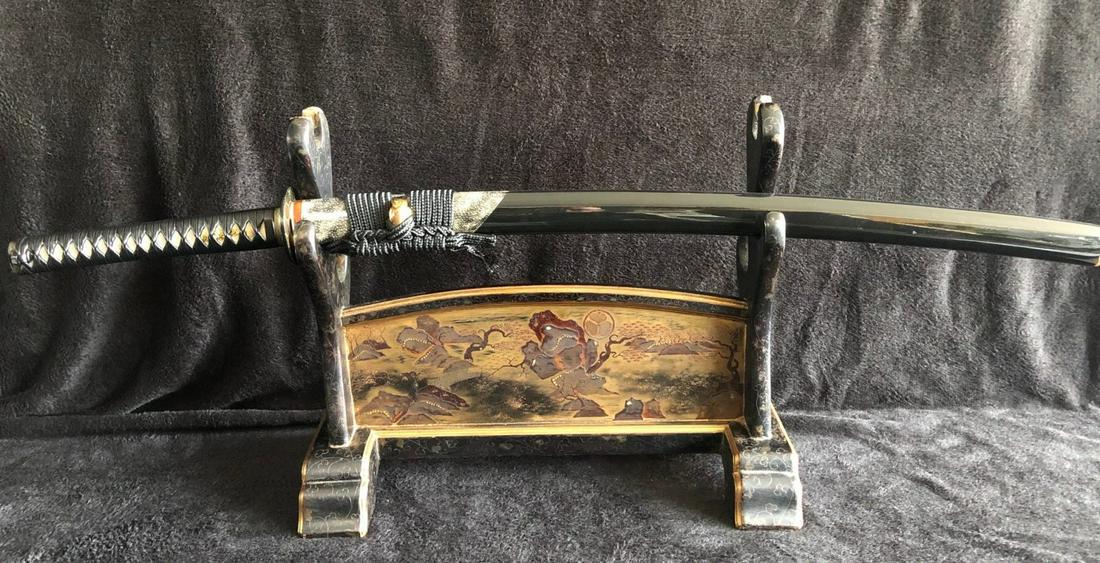 Perfect Sword for Tameshigiri and Iaito Katana is made: Very nice Sword for Tameshigiri and Iaito. This beautiful Katana is made of high quality folded T10 steel, and traditional differentially hardened in oil, so that a harder cutting edge (ha) arises wit