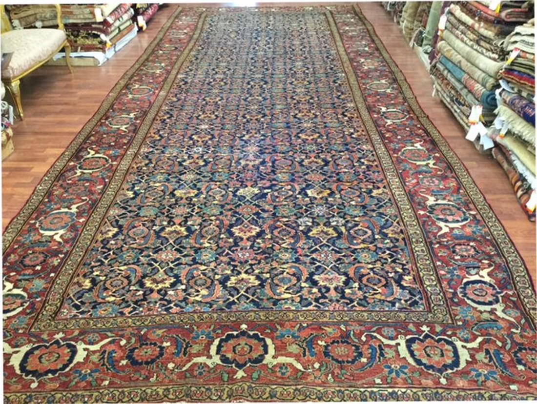 Early large Persian northwest Gallrey SizeRug- (1 of 9)